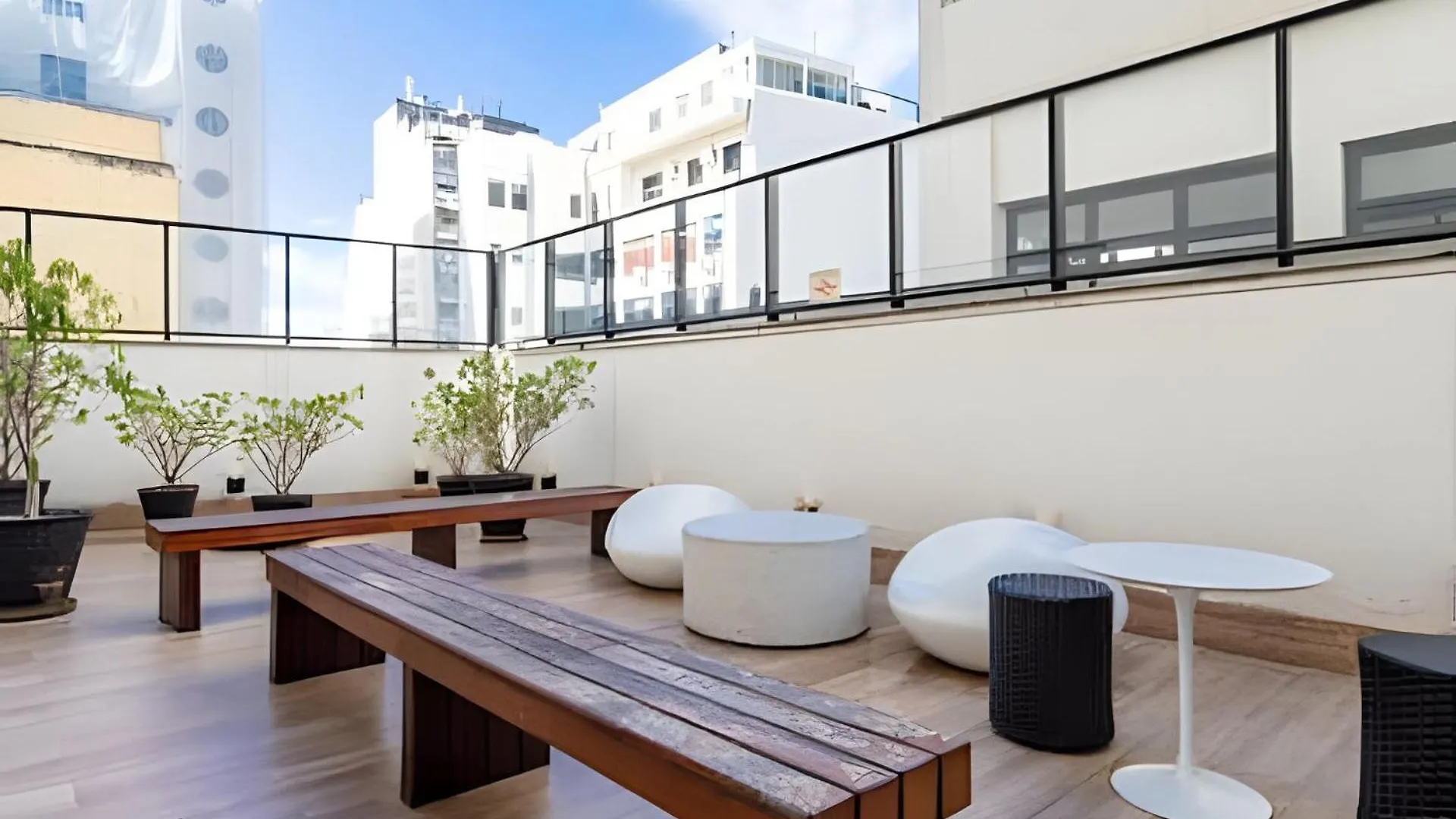 Moderno - Ar Condicionado, Estacionamento E Piscina Apartment Sao Paulo Brazil