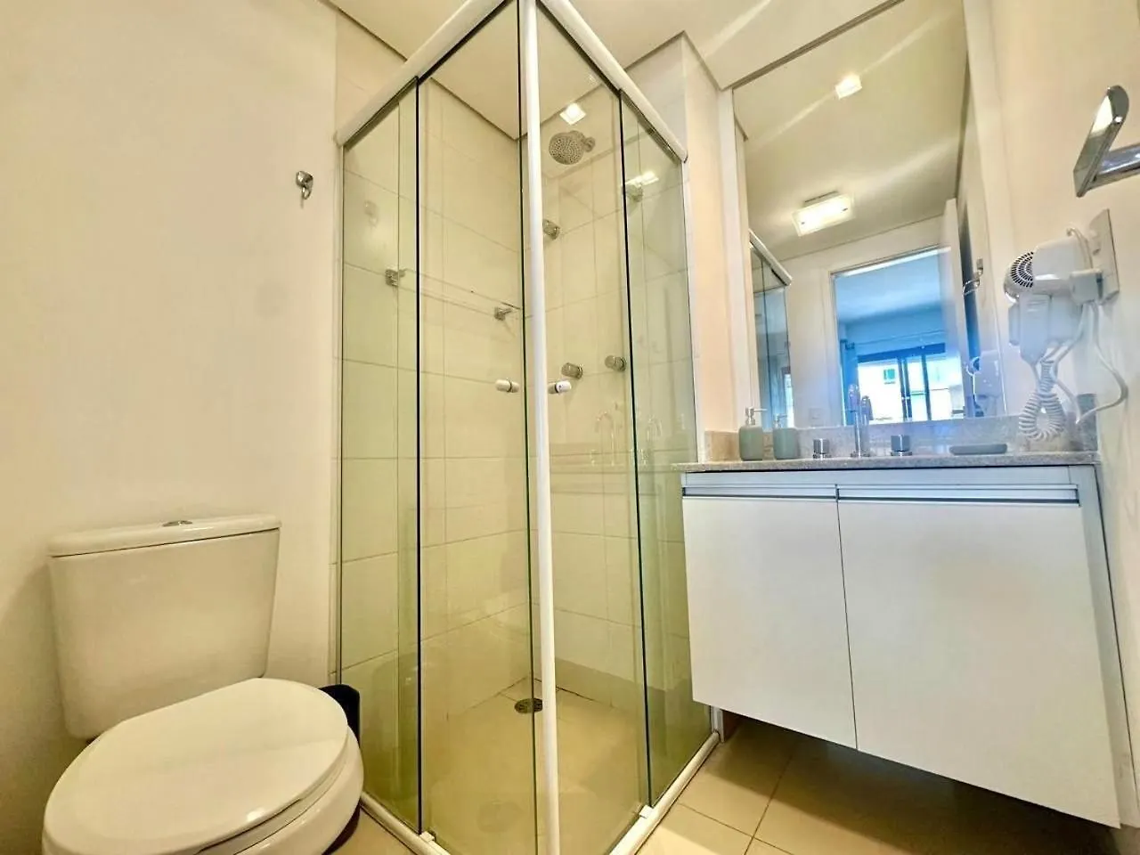 Moderno - Ar Condicionado, Estacionamento E Piscina Apartment Sao Paulo